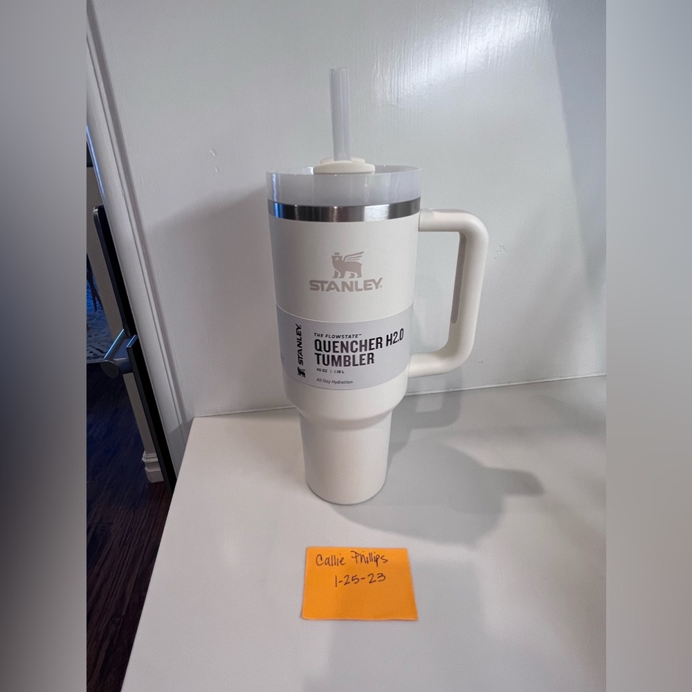 Stanley Quencher H2.0 Tumbler Cream